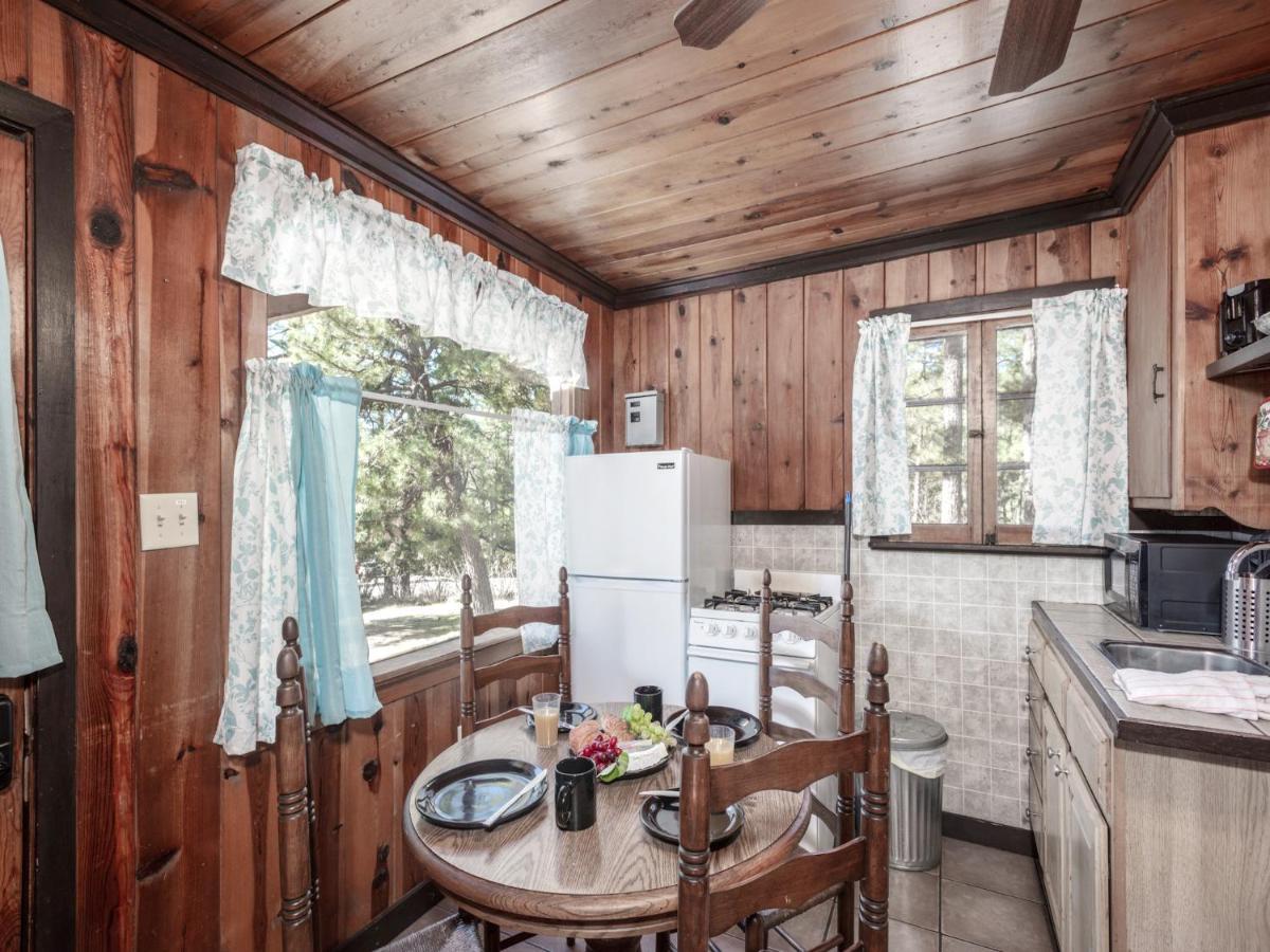 Tiny Two, 2 Bedrooms, Midtown, Sleeps 4 رويدوسو، نيومكسيكو المظهر الخارجي الصورة